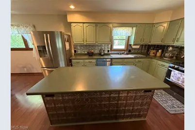 2462 Yorkview Road SW, New Philadelphia, OH 44663 - Photo 12