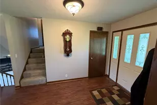 2462 York View Rd SW, New Philadelphia, OH 44663 - Photo 2
