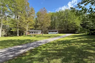 10633 Sherman Rd, Chardon, OH 44024 - Photo 2