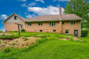 2267 Bellflower Road NE, West Chester, OH 44625 - Photo 42