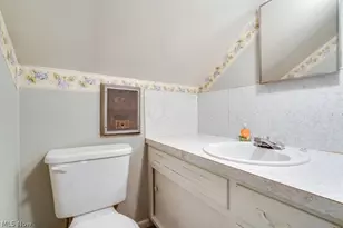 2267 Bellflower Road NE, West Chester, OH 44625 - Photo 28