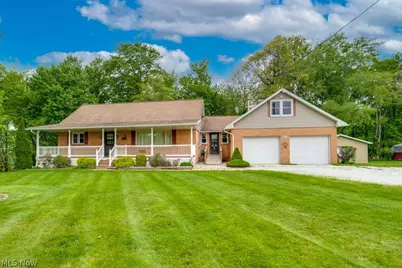 2267 Bellflower Road NE, West Chester, OH 44625 - Photo 4