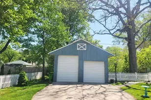 233 S Point Dr, Avon Lake, OH 44012 - Photo 28