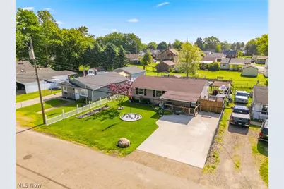 2534 Bollinger Avenue NE, Canton, OH 44705 - Photo 32