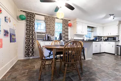 1094 Desert Street NE, Uniontown, OH 44685 - Photo 6