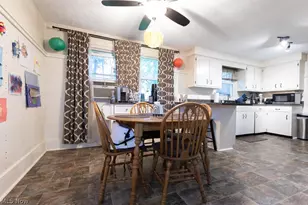 1094 Desert St NE, Uniontown, OH 44685 - Photo 6