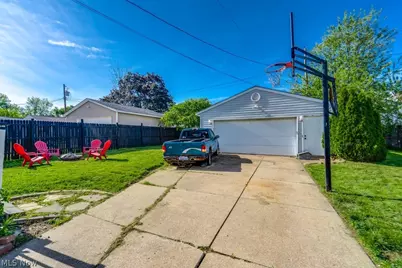 435 Selden Avenue, Akron, OH 44301 - Photo 30