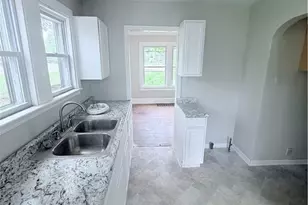 1174 Mercer Ave, Akron, OH 44307 - Photo 12