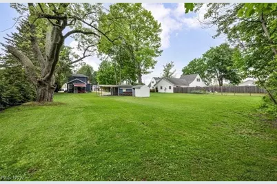 77 S Crowell Avenue, Geneva, OH 44041 - Photo 30