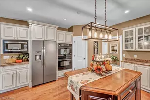 8933 Mountain View Dr, Mentor, OH 44060 - Photo 30