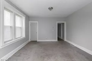 637-639 E 102nd St, Loveland, OH 44108 - Photo 6