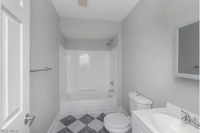637-639 E 102nd Street, Loveland, OH 44108 - Photo 18