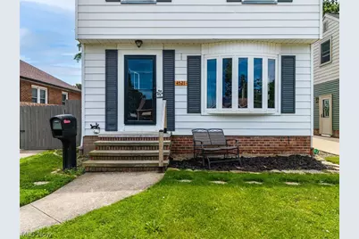 4521 Torrington Avenue, Parma, OH 44134 - Photo 2