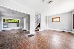 3024 W 100th St, Loveland, OH 44111 - Photo 6