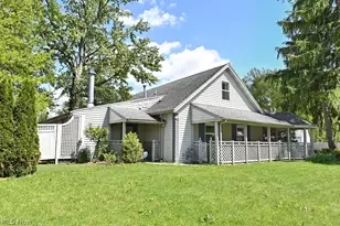 1910 Tudor St, Cuyahoga Falls, OH 44221 - Photo 44