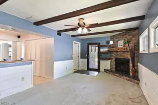 1910 Tudor St, Cuyahoga Falls, OH 44221 - Photo 6