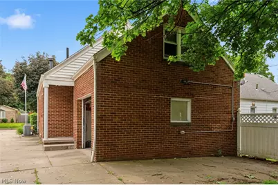 272 Schrop Avenue, Akron, OH 44312 - Photo 24