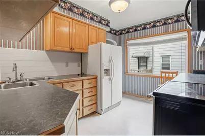 272 Schrop Avenue, Akron, OH 44312 - Photo 6