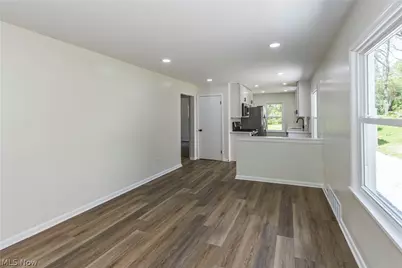 144 Malacca Street, Akron, OH 44305 - Photo 6