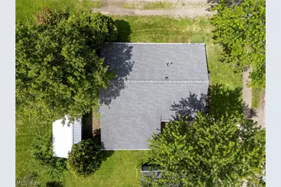 912 Jefferson Street, Orrville, OH 44667 - Photo 16