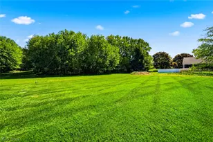 975 Lake Rd, Conneaut, OH 44030 - Photo 8