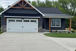 975 Lake Rd, Conneaut, OH 44030 - Photo 2