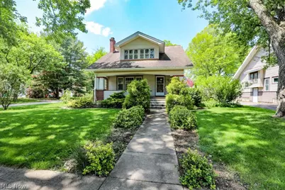 228 Lawrence Street, Ravenna, OH 44266 - Photo 2