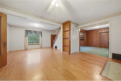 328 Portage Street NW, North Canton, OH 44720 - Photo 8