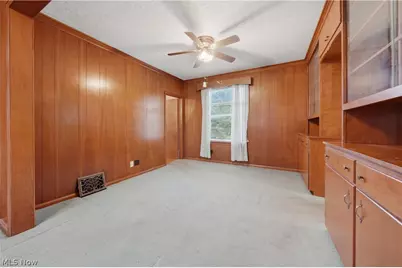 328 Portage Street NW, North Canton, OH 44720 - Photo 10