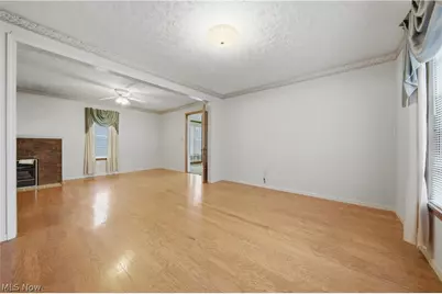 328 Portage Street NW, North Canton, OH 44720 - Photo 18