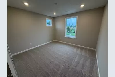 6379 Cooper Hawk Drive, Medina, OH 44256 - Photo 16