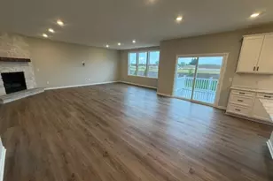 6379 Cooper Hawk Dr, Medina, OH 44256 - Photo 6