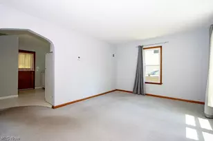 576 Hartzler St, Wooster, OH 44691 - Photo 4