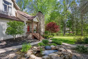 18976 Thorpe Rd, Chagrin Falls, OH 44023 - Photo 32
