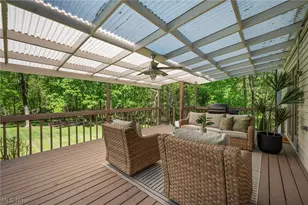 18976 Thorpe Rd, Chagrin Falls, OH 44023 - Photo 38