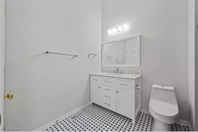 3901 Vine Court, Loveland, OH 44113 - Photo 24