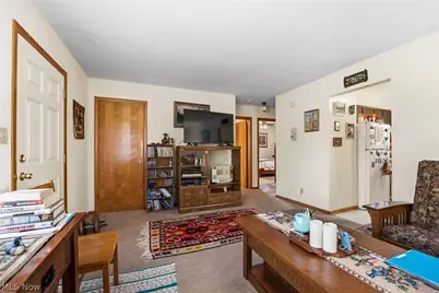 134 Center Road, New Franklin, OH 44319 - Photo 10