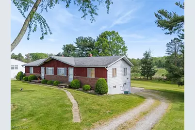 134 Center Road, New Franklin, OH 44319 - Photo 2