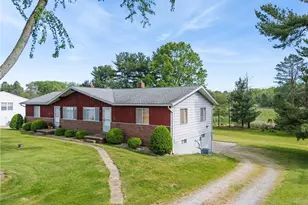 134 Center Rd, New Franklin, OH 44319 - Photo 2