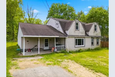 15086 Greenbower Street NE, Alliance, OH 44601 - Photo 2