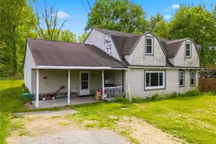 15086 Greenbower St NE, Alliance, OH 44601 - Photo 2