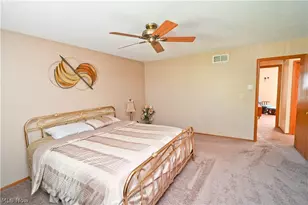 3608 Meander Reserve Cir, Canfield, OH 44406 - Photo 16