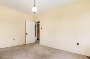 2800 E Pike, Zanesville, OH 43701 - Photo 26