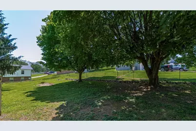 2800 East Pike, Zanesville, OH 43701 - Photo 30