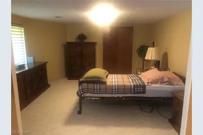 8135 Thackeray Court, Grandview Heights, OH 44147 - Photo 34