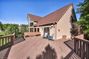 8135 Thackeray Ct, Grandview Heights, OH 44147 - Photo 48
