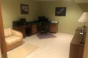 8135 Thackeray Ct, Grandview Heights, OH 44147 - Photo 44