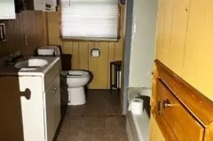 902 Alameda Ave, Youngstown, OH 44510 - Photo 12