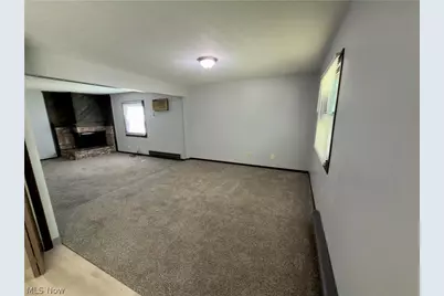 [Address not provided], Lorain, OH 44053 - Photo 12