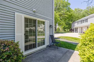 13748 Oakbrook Dr, North Royalton, OH 44133 - Photo 2